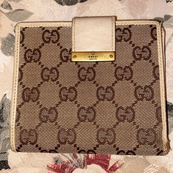 AUTHENTIC GUCCI GG DOUBLE SNAP CANVAS & LEATHER WALLET - Picture 11 of 11